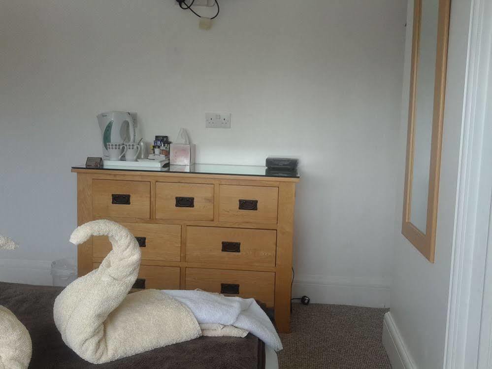 Oasis House 3* Falmouth